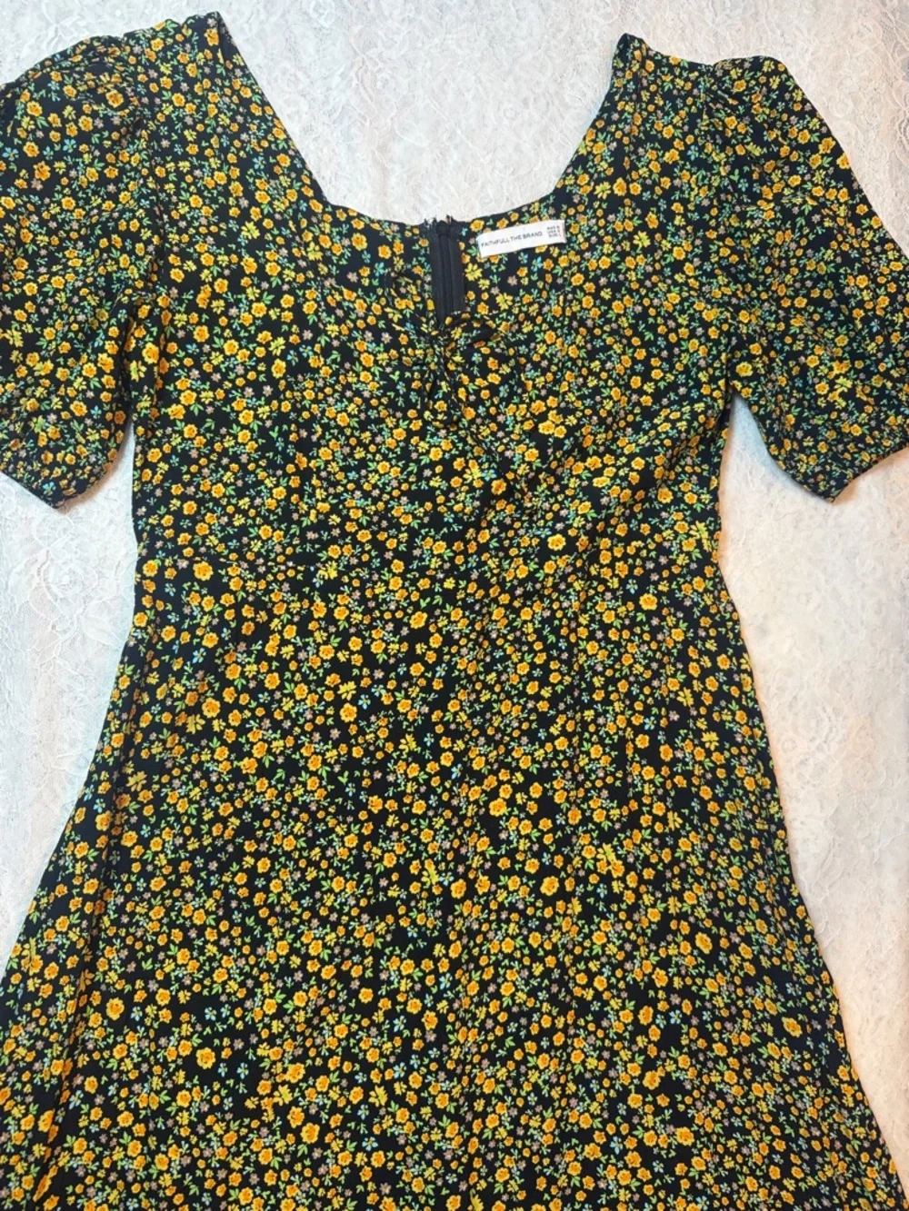 Faithfull The Brand Black‎ Yellow Floral Puff Sleeve Midi Dress L Size 8